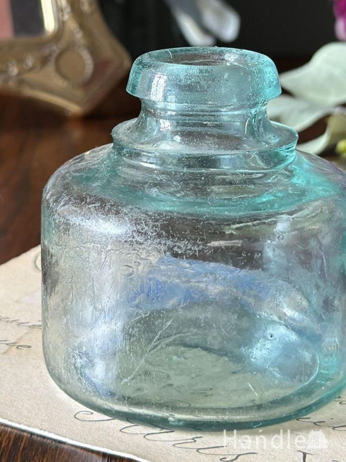 アンティークガラスのインク瓶