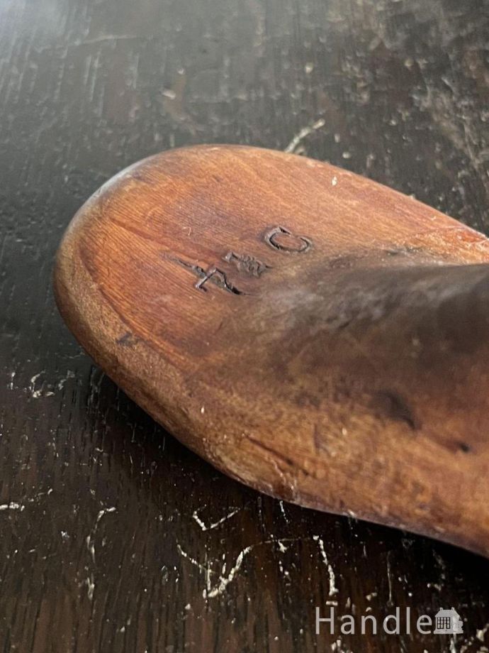 アンティークの木靴