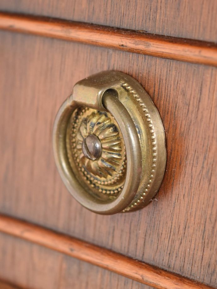 アンティーク家具の取っ手