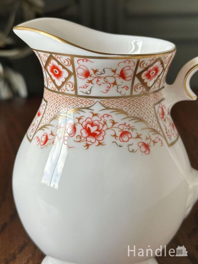 アンティークのミルクピッチャー