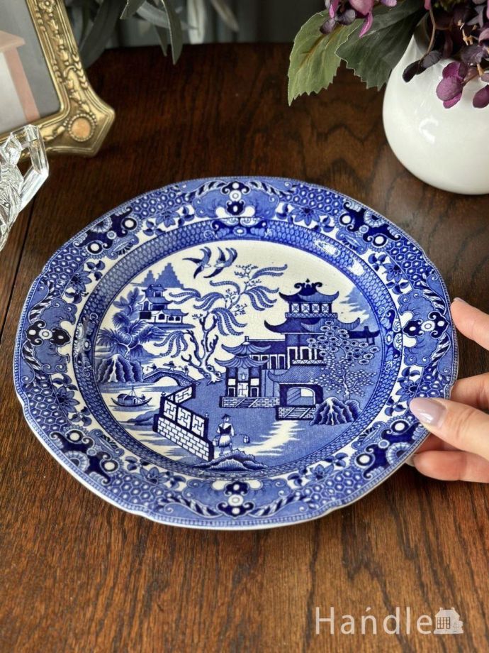 英国Burleigh社のビンテージプレート、ウィローパターンのおしゃれなお