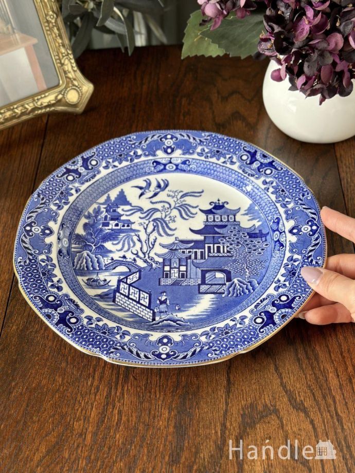 イギリスから届いたディナープレート、Burleigh(バーレイ)のブルー