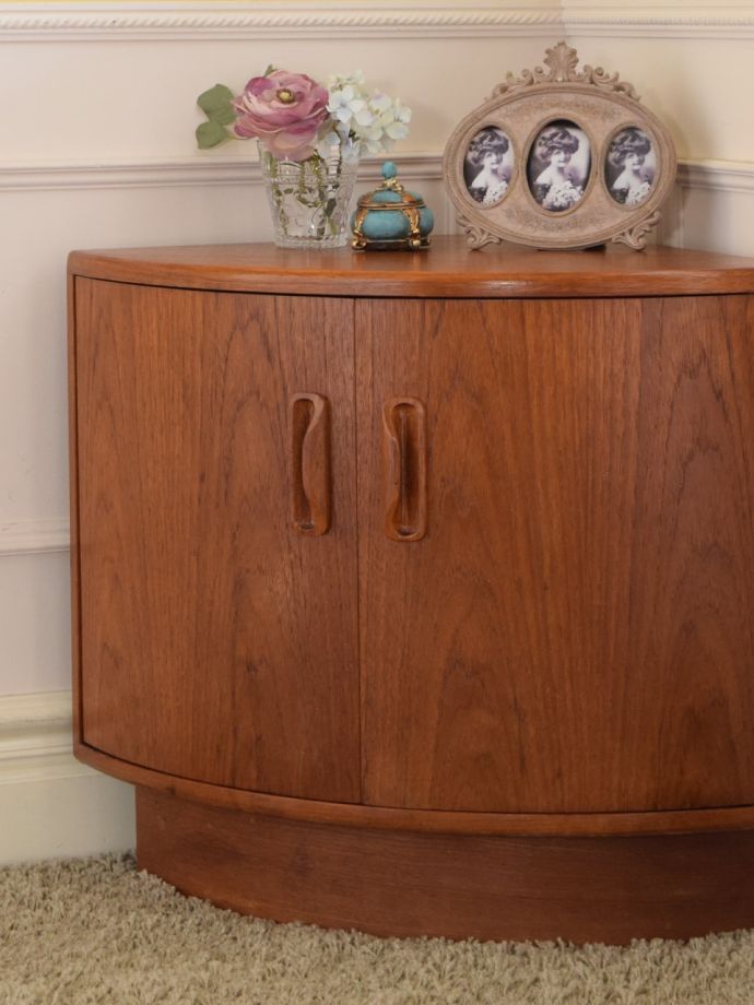 G-PLANのビンテージキャビネット