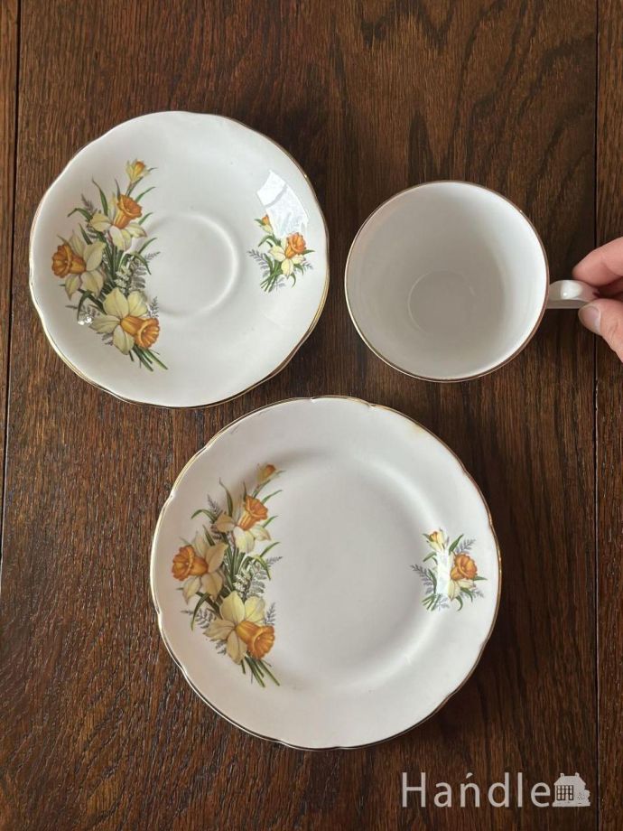 英国アンティークのおしゃれな食器