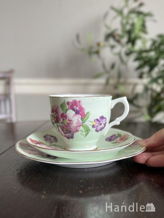 アンティークのカップ&ソーサー