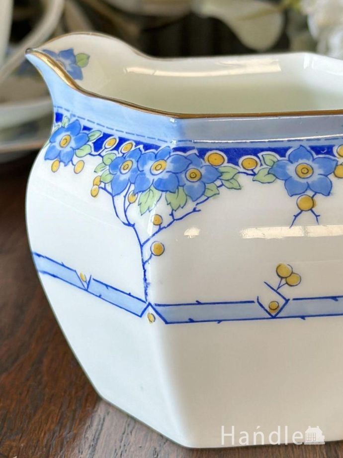 アンティークのミルクピッチャー