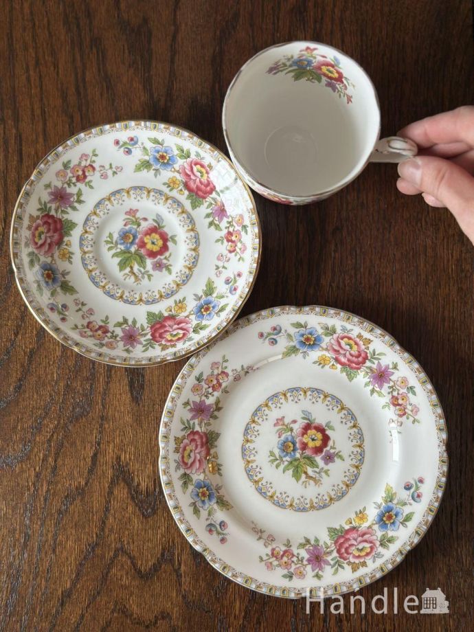 英国アンティークのおしゃれな食器
