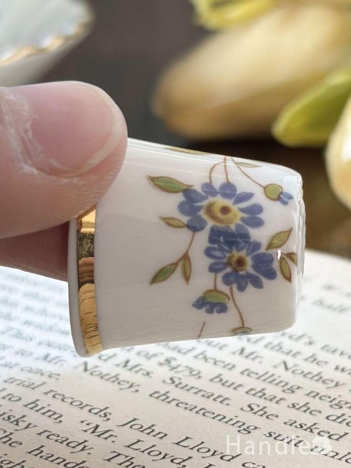 英国アンティークのおしゃれなシンブル