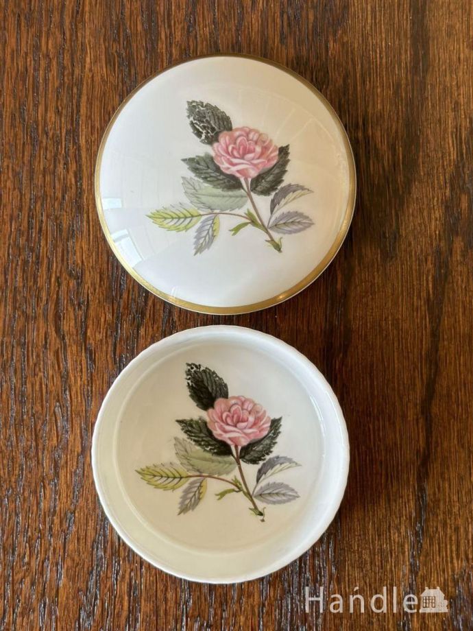 アンティークの陶磁器