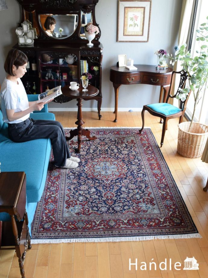 ビンテージのおしゃれな絨毯