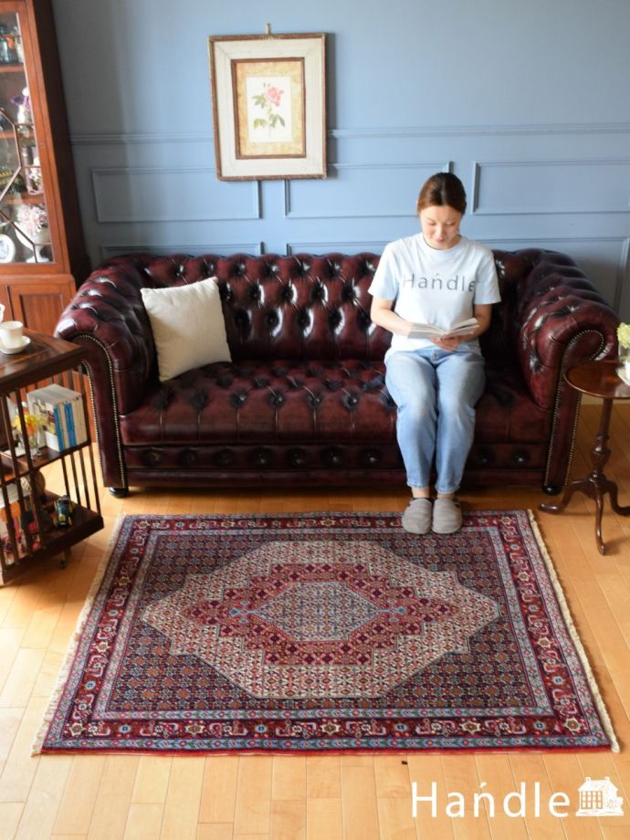 ビンテージのおしゃれな絨毯