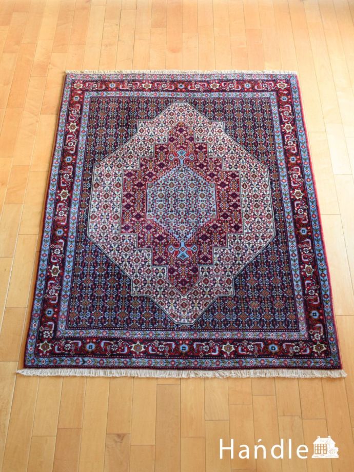 おしゃれなビンテージ絨毯