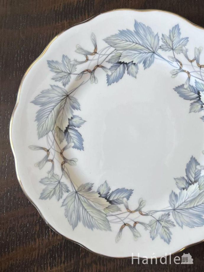 イギリスのカップ&ソーサー(トリオ)