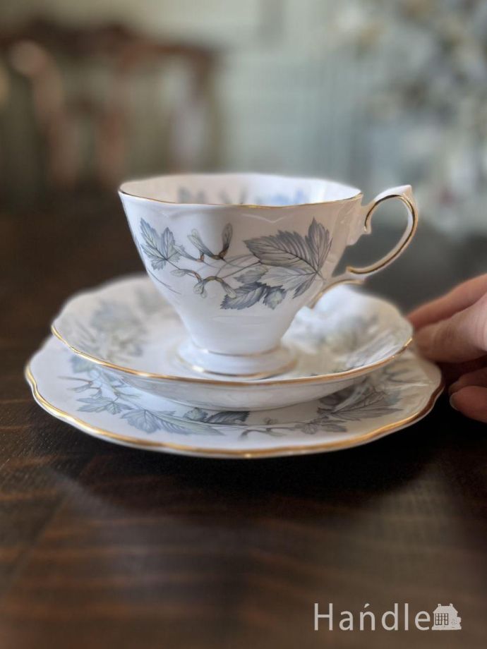 アンティークのカップ&ソーサー