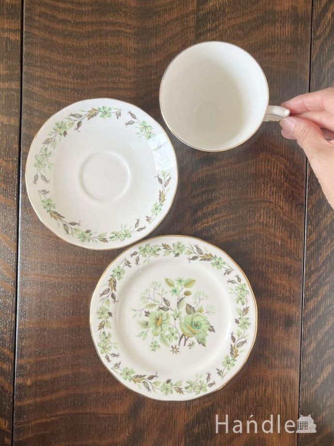 英国アンティークのおしゃれな食器