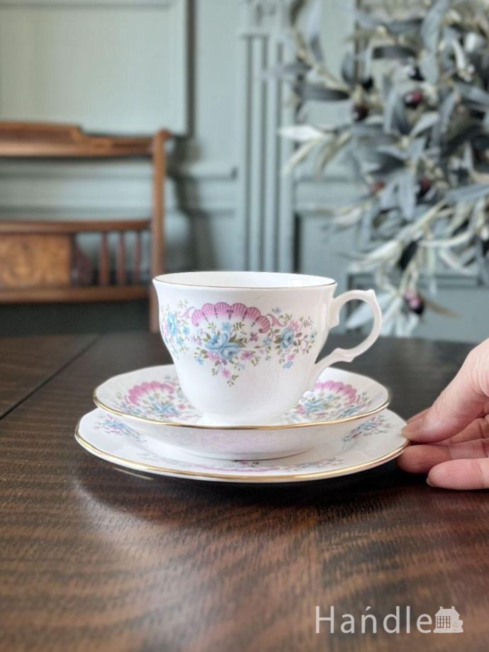 アンティークのカップ&ソーサー