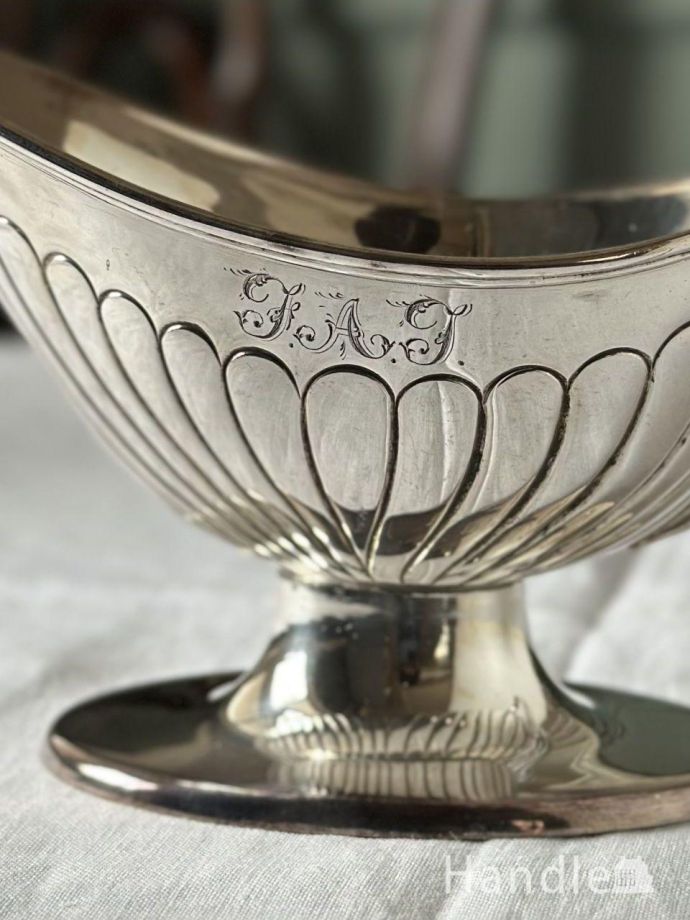 英国アンティークのシルバー食器