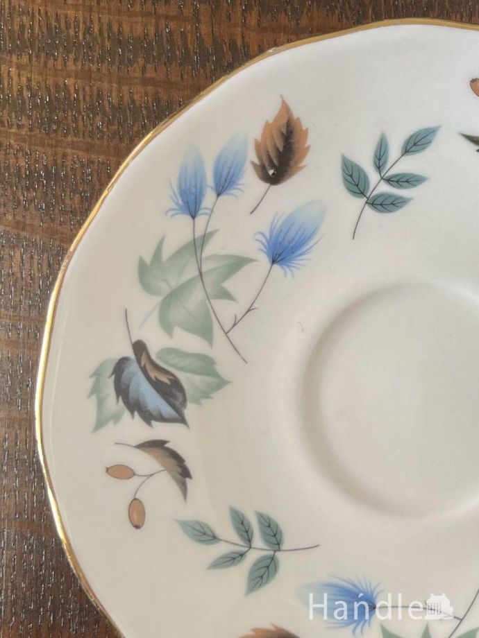 英国アンティークのおしゃれな食器