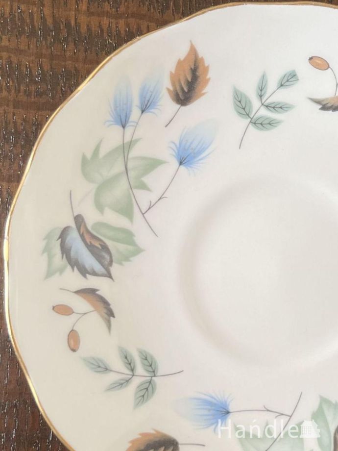 英国アンティークのおしゃれな食器