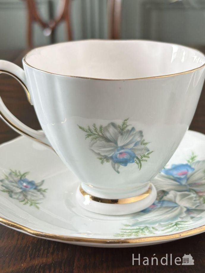 アンティークのカップ&ソーサー