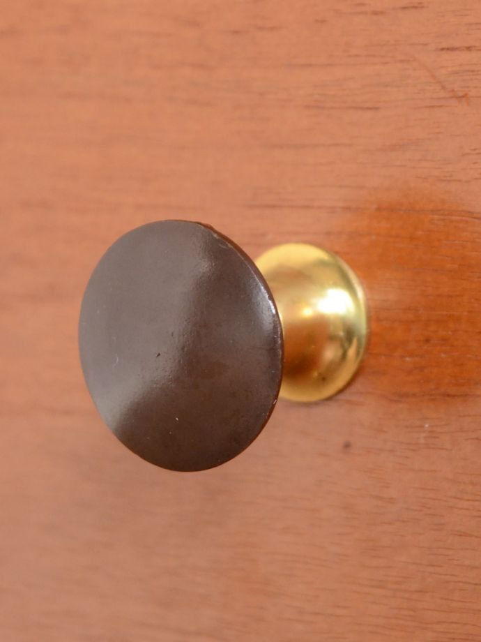 ビンテージ家具の木目