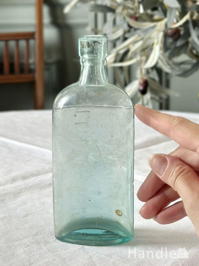 アンティークのガラス雑貨