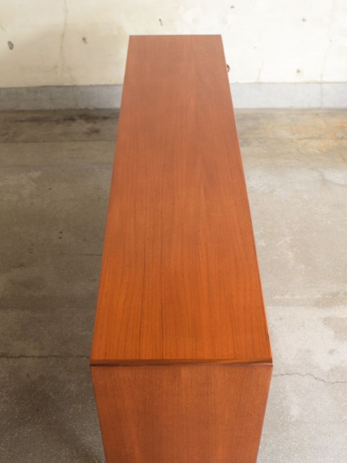 G-planのビンテージ家具の天板