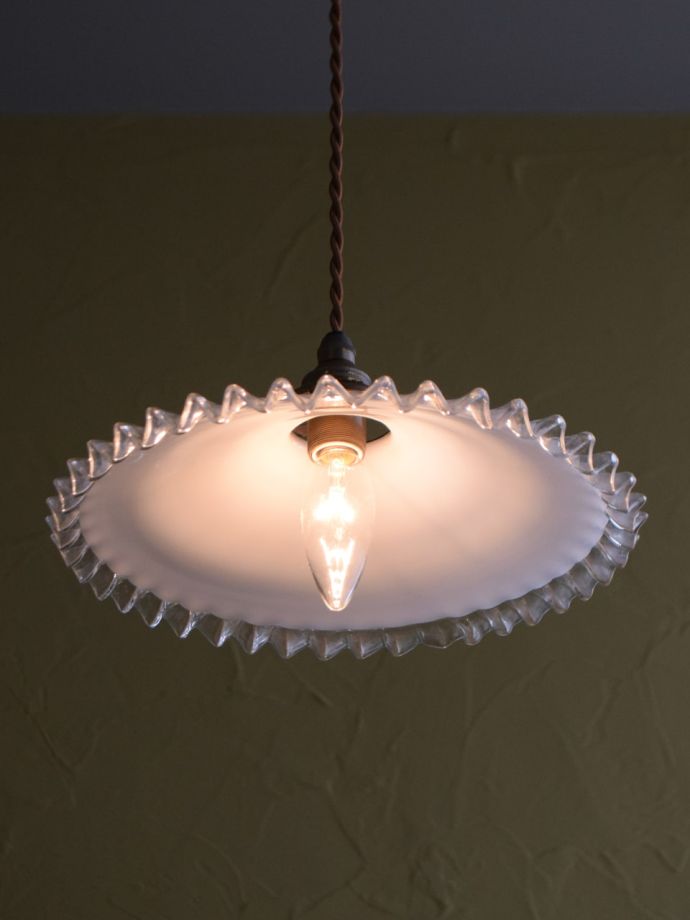 アンティーク　ライト　照明　フランス 玄関におススメの照明、フランスアンティークのデッキランプ(外灯