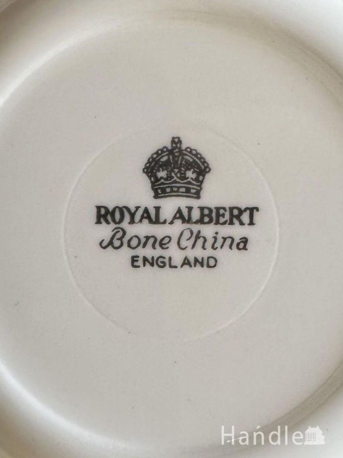 カップ&ソーサーのバックスタンプ