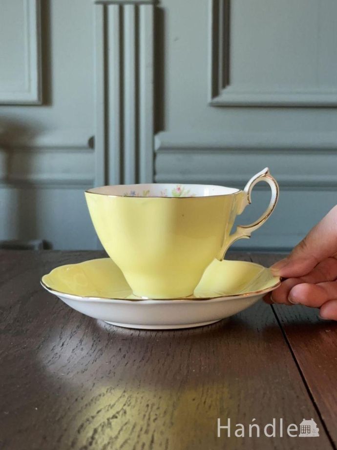 アンティークのカップ&ソーサー