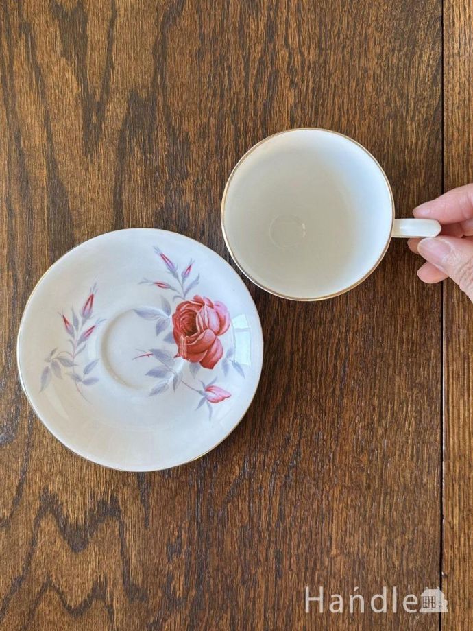 イギリスのカップ&ソーサー