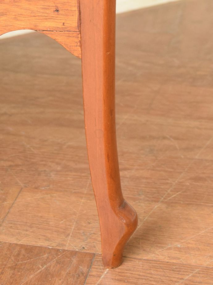 アンティーク家具の脚