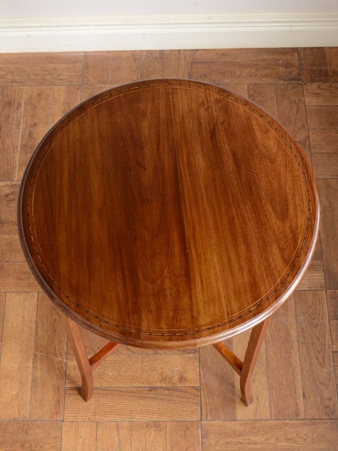 オケージョナルテーブルの天板