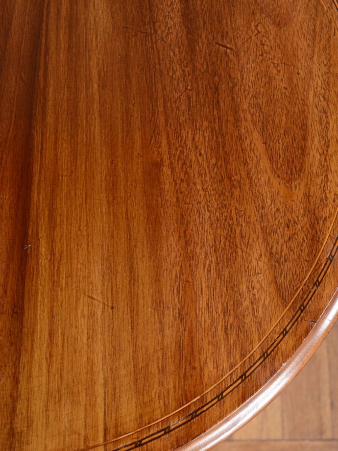 オケージョナルテーブルの天板