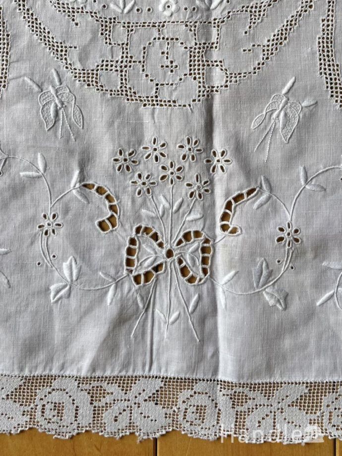 フランスのアンティーククロス