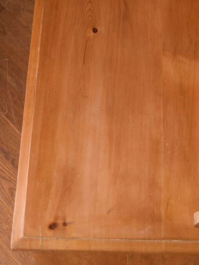 ウォッシュスタンドの天板