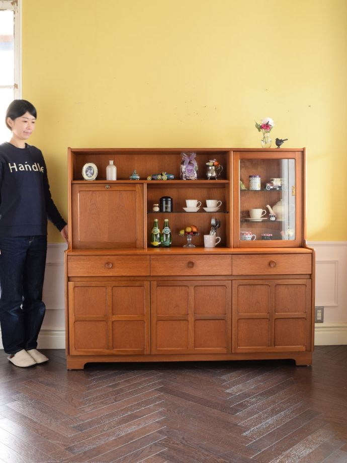 北欧スタイルのおしゃれなサイドボード