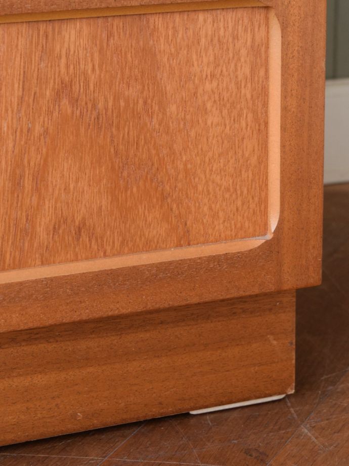 ビンテージ家具の脚