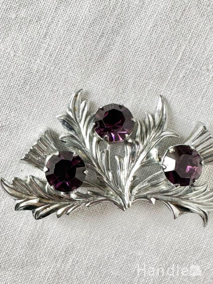 アンティークのブローチ