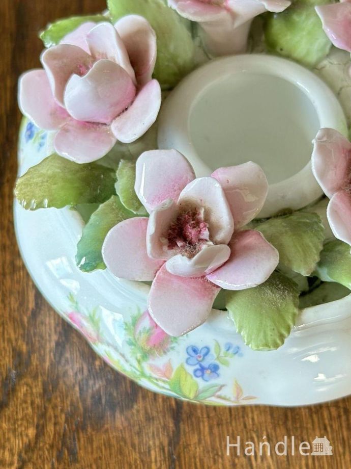 イギリスから届いたロイヤルアルバートの陶花、可愛いモスローズの