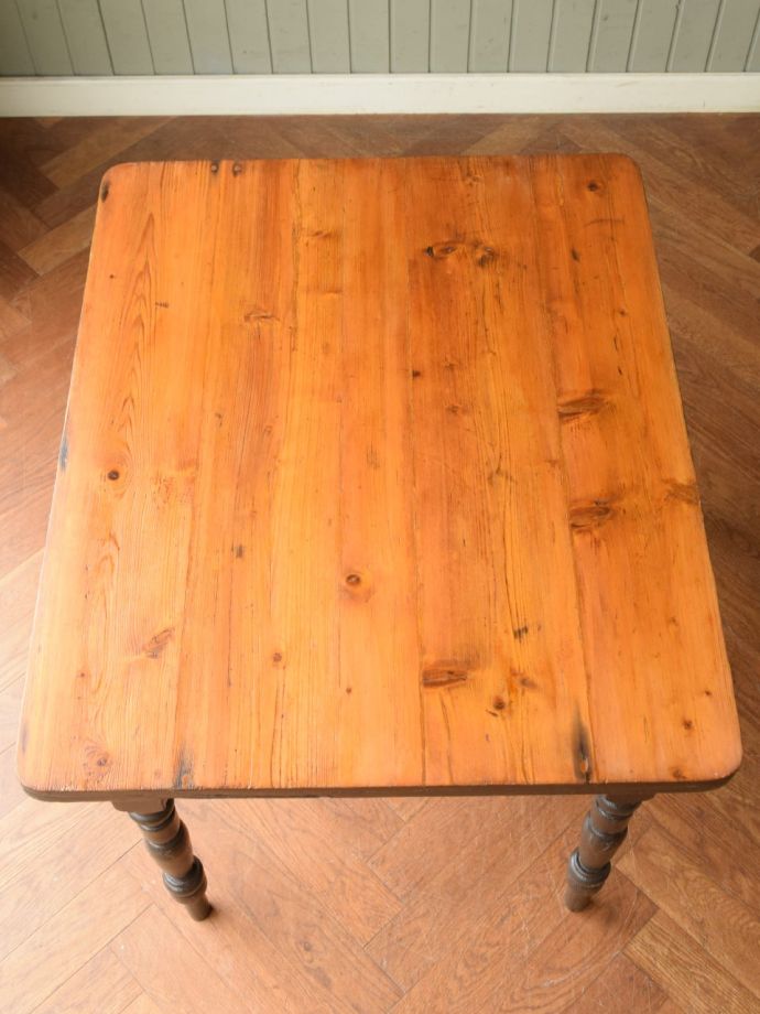 ダイニングテーブルの天板