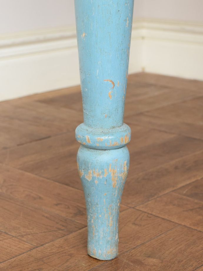 アンティーク家具の脚