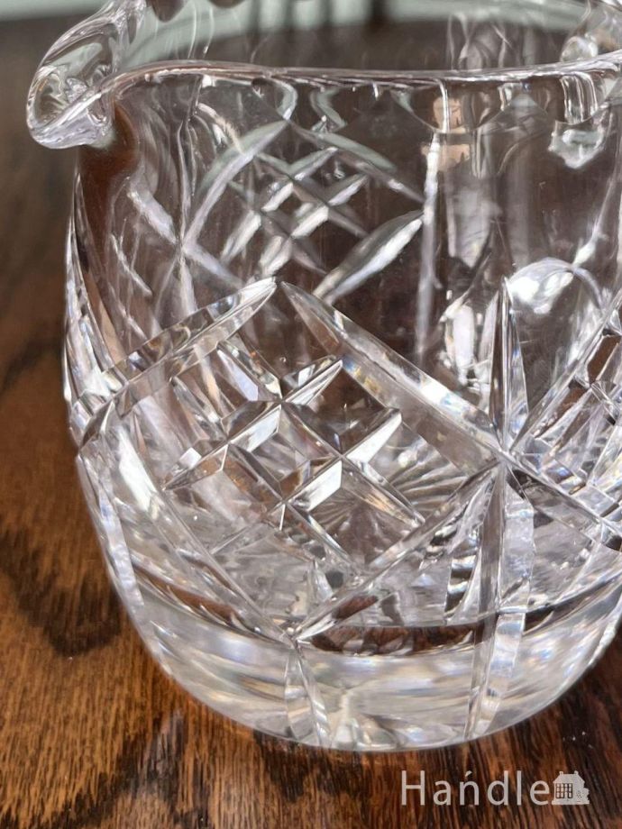 アンティークガラスのミルクピッチャー