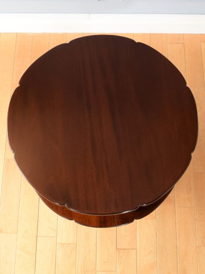 アンティーク家具の天板