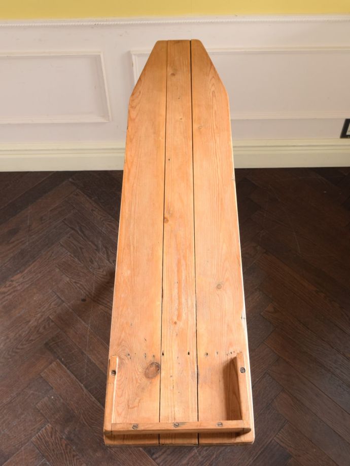 折りたたみ台　アイロン台　木製 ヨーロッパの物 折りたたみ台 アイロン台 木製 ヨーロッパの物 【公式通販】