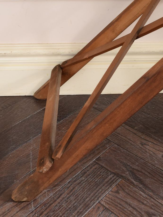 アンティーク家具の脚