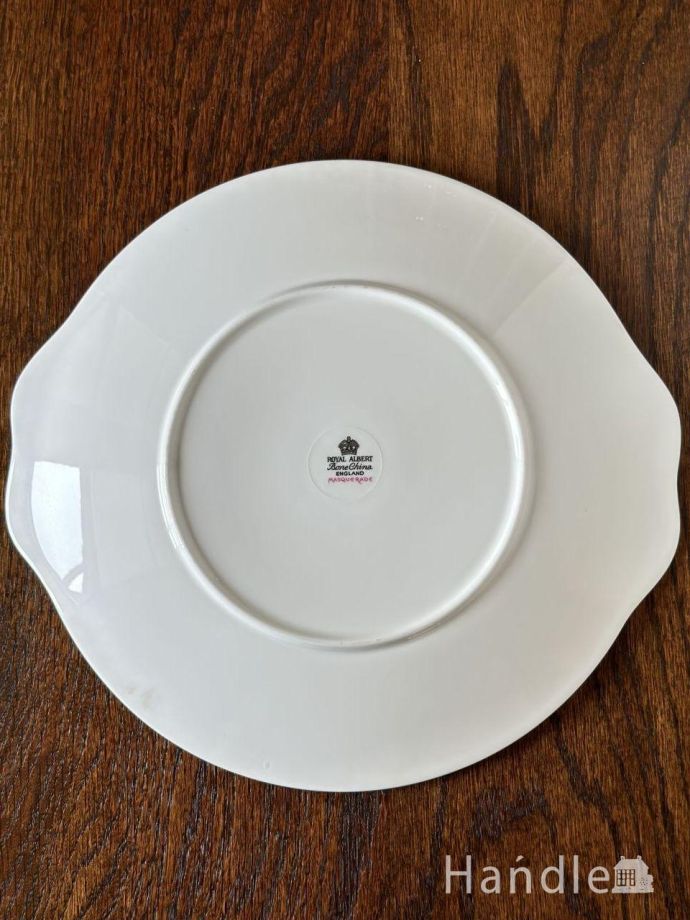 プレートの後ろ