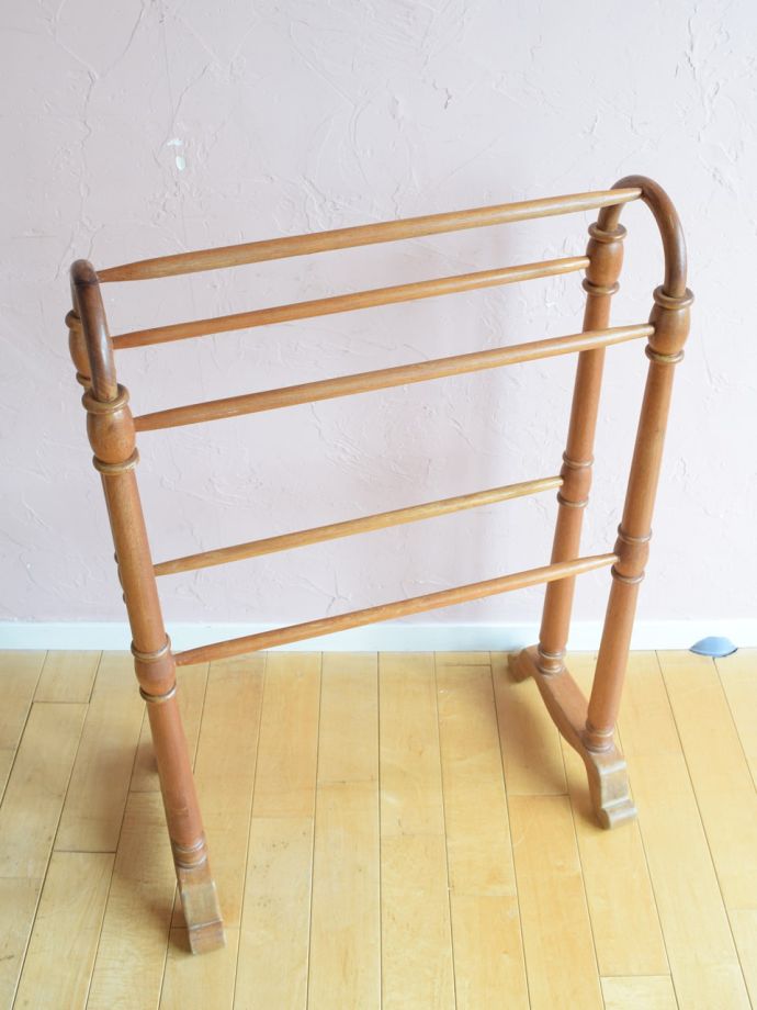 タオルハンガーのバー