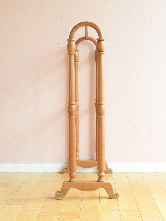 タオルハンガーの側面