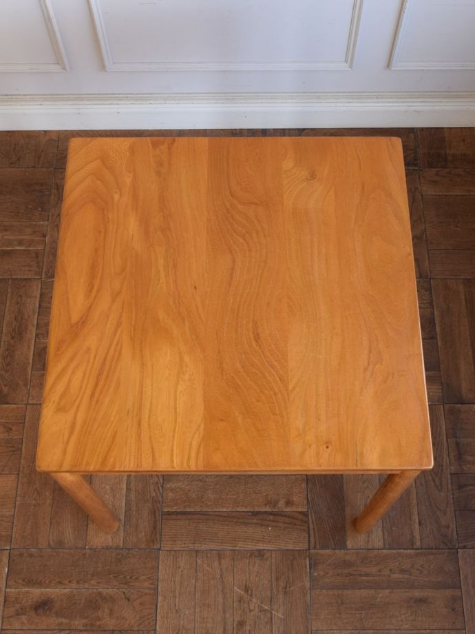 アーコールテーブルの天板